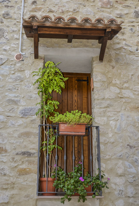 Balconcino con piante  del centro storico
